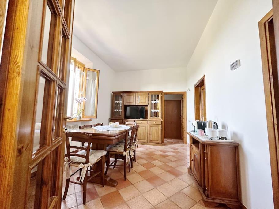 Casale Di Valle Mora サン・ジミニャーノ エクステリア 写真