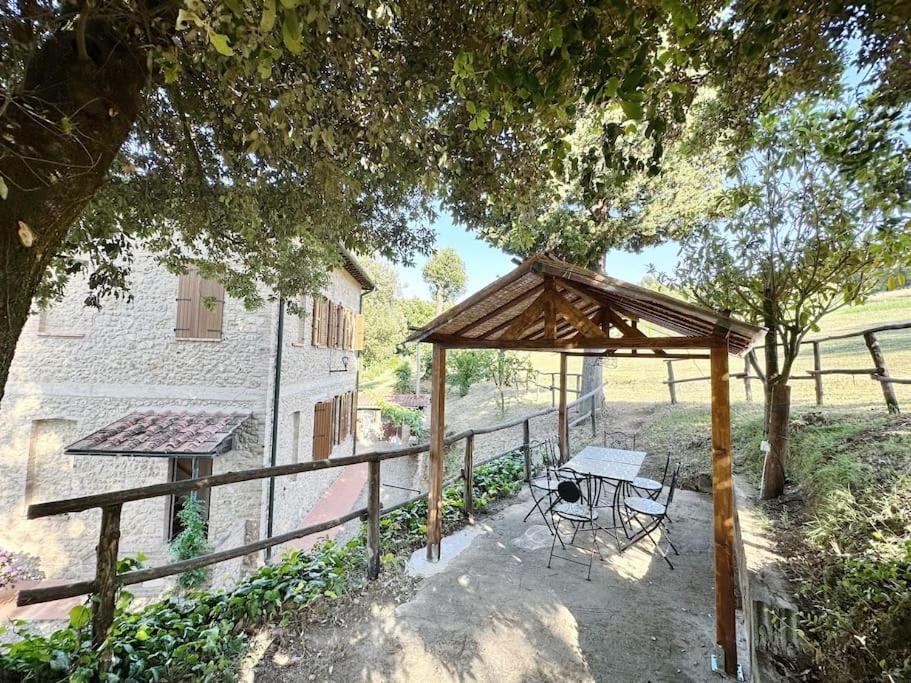 Casale Di Valle Mora サン・ジミニャーノ エクステリア 写真